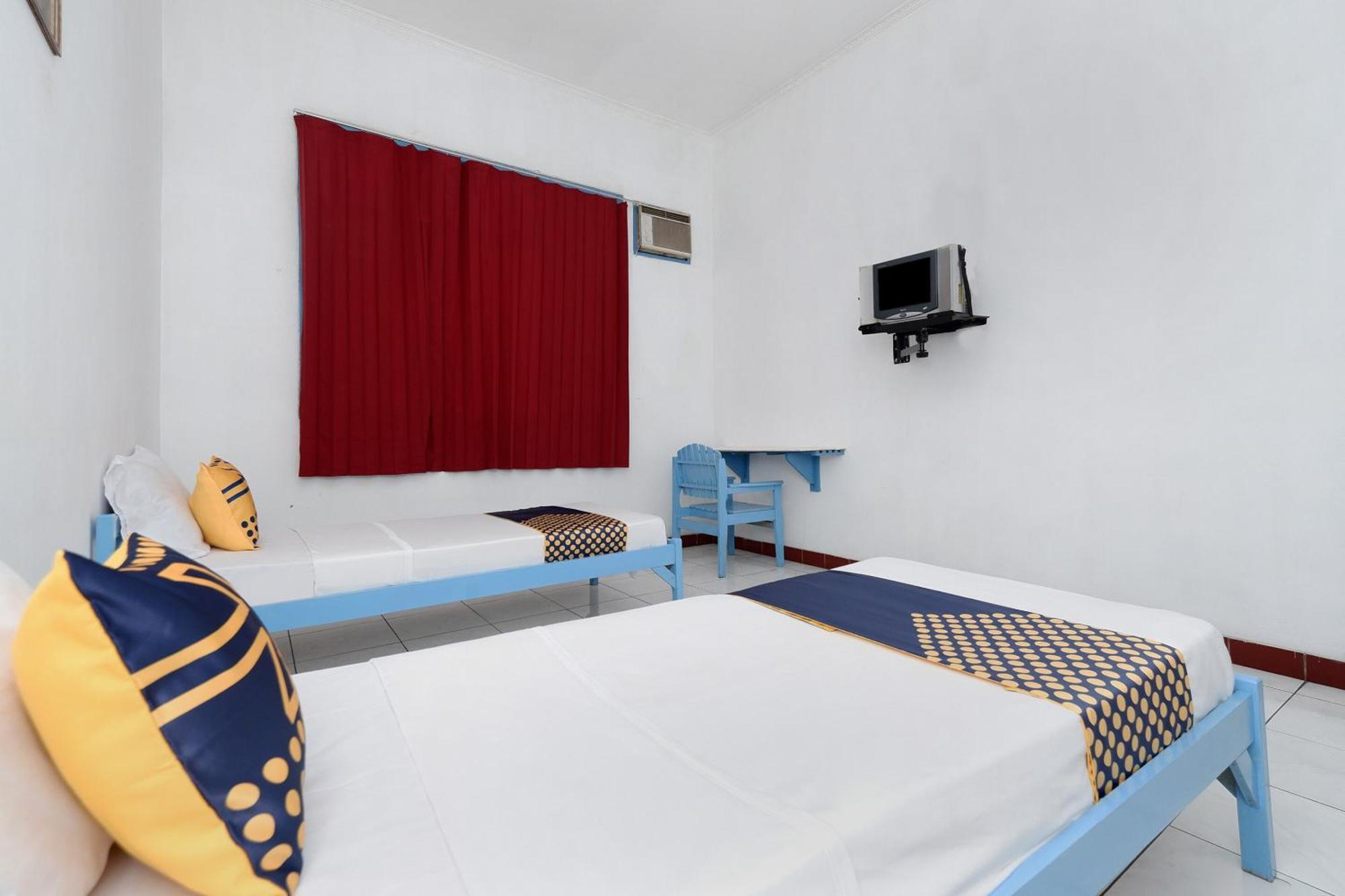 Spot On 2289 Hotel Saudara Tegal  Ngoại thất bức ảnh